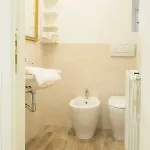 아파트 The Carpet